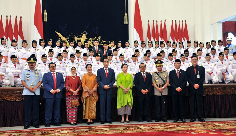 Presiden Jokowi Kukuhkan 68 Anggota Paskibraka di Istana Negara 3 Paskibraka