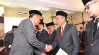 Gubernur Tekankan Pejabat yang dilantik untuk Bekerja Lebih Maksimal