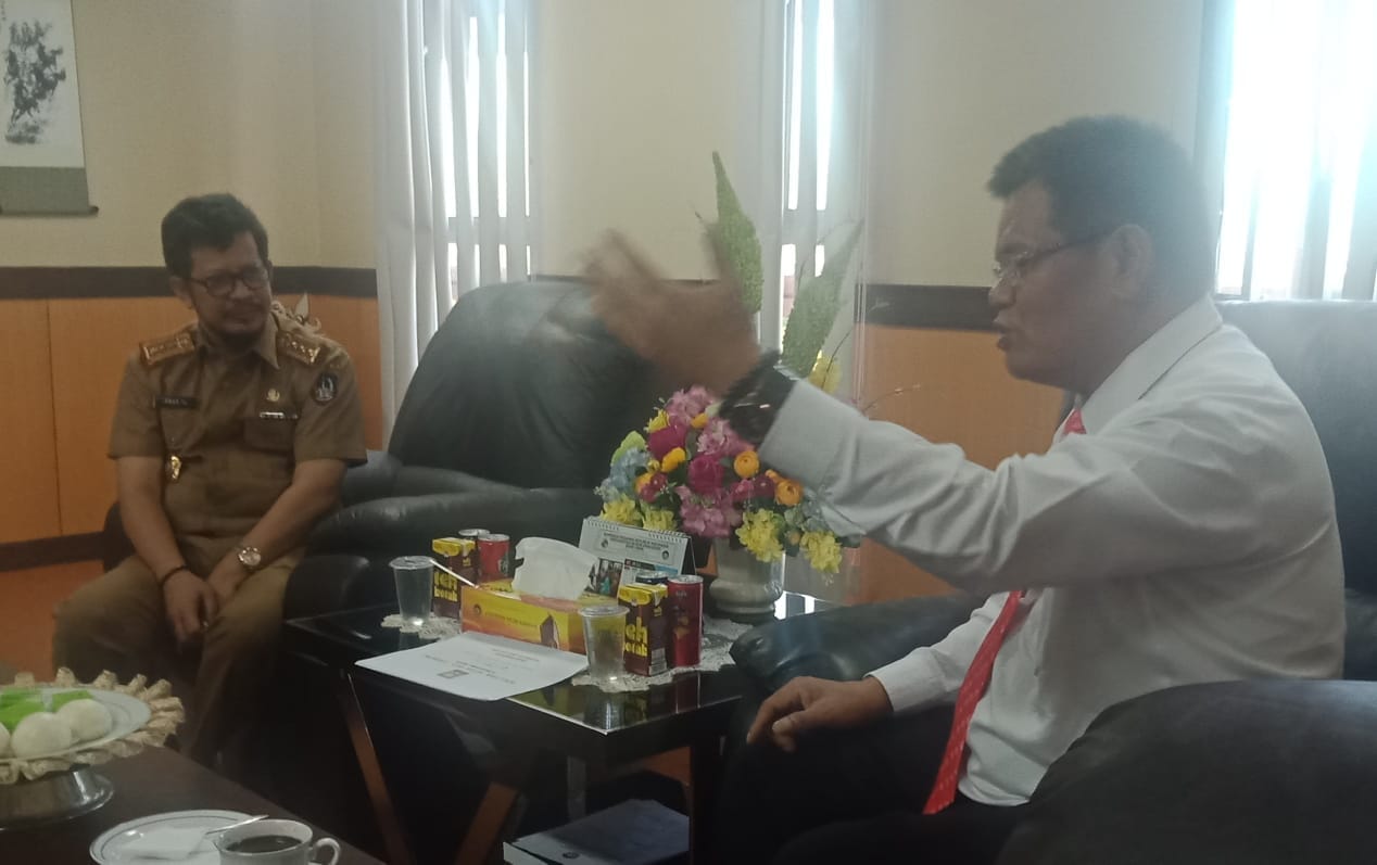 Rektor UNM