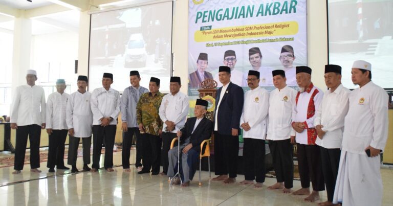 Ketua Umum MUI Sulsel, Ceramah Agama di Pengajian Akbar LDII