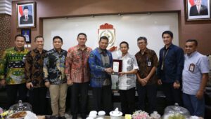 Manajemen PT Telkom Ajak Iqbal Kunjungi Inkubator Start Up MDV