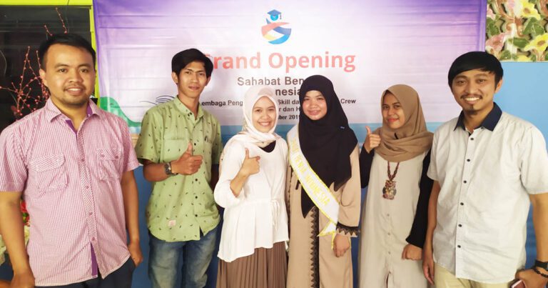 Sahabat Benua Indonesia Jamin Lulusannya Bekerja di Kapal Pesiar & Perhotelan 6 Sahabat Benua Indonesia Jamin Lulusannya Bekerja di Kapal Pesiar & Perhotelan