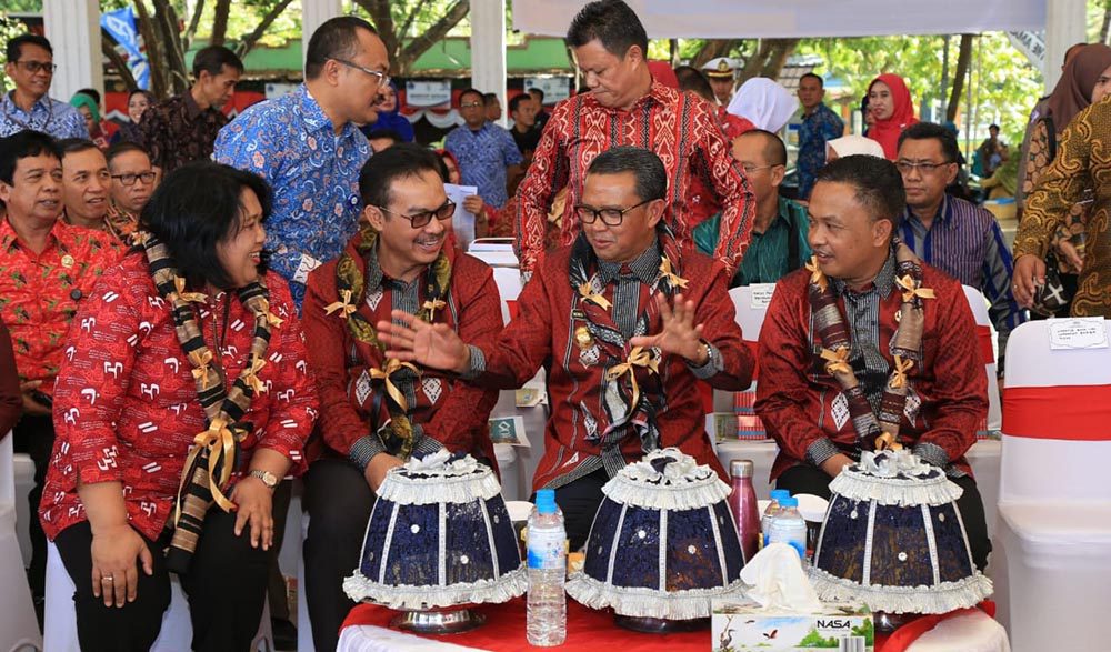 Gubernur Sulawesi Selatan