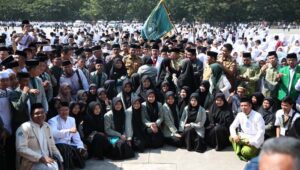 Peringati Hari Santri Nasional 2019, Iqbal Suhaeb Minta Santri Makassar Damaikan Negeri