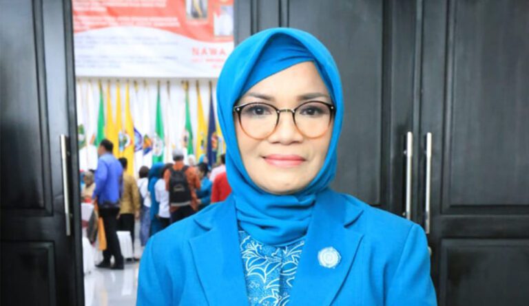 Ketua PKK Sulsel Imbauan Jangan Percaya Oknum Penjual Lambang PKK di Sekolah 5 Ketua PKK Sulsel