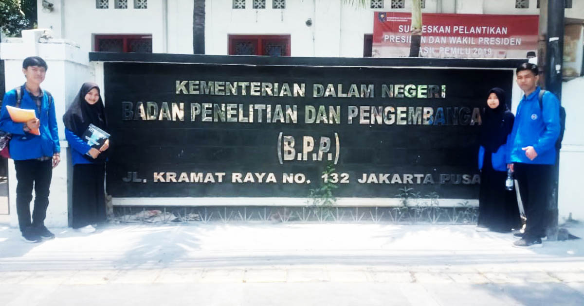Mahasiswa Ilmu Administrasi Negara Unismuh Makassar KKP di Balitbang Kemendagri