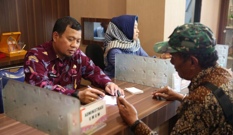 PJ Walikota Makassar Berkantor di Kecamatan 7 PJ Walikota Makassar 1