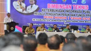 Gubernur Sulsel Buka Bimtek Penguatan Peran dan Fungsi PPID Desa