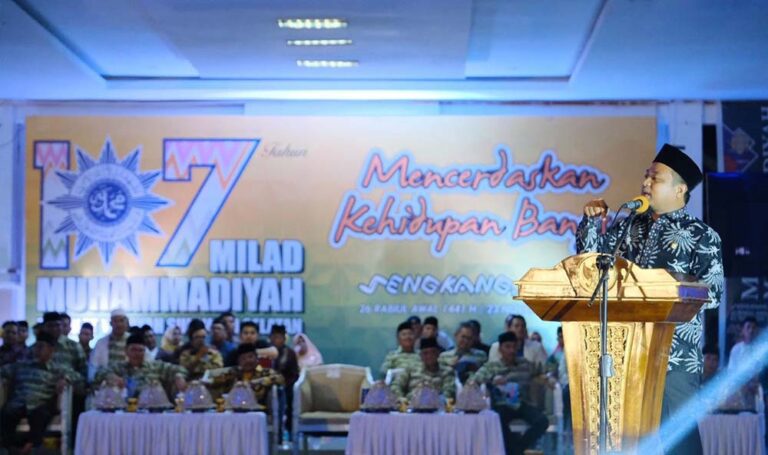 Usai Hadiri Undangan Pemerintah Singapura, Wagub Hadiri Acara Akbar Muhammadiah di Wajo 5 Wakil Gubernur Sulawesi Selatan 1
