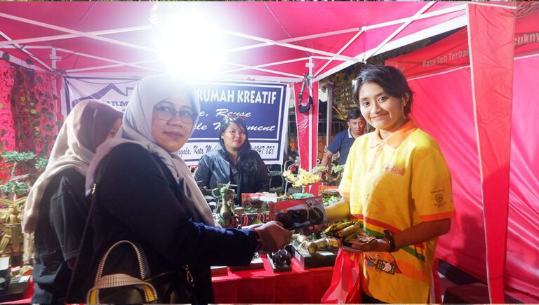 Pucuk Coolinary Festival - Tukar Botol Teh Pucuk Kamu, Dapatkan Miniatur Sepeda Motor Resycle 3 birma rumah kreatif