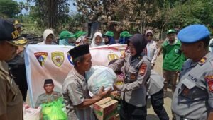 Bagsumda Polres Gowa Gelar Aksi Kemanusiaan Untuk Korban Kebakaran