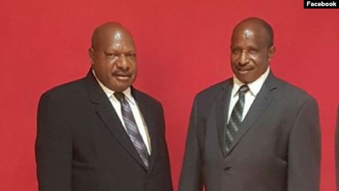 Mendagri Tito Karnavian Dalami Informasi Pengunduran Diri Wakil Bupati Nduga 2 Bupati Nduga provinsi Papua Yairus Gwijangge kiri dan Wakil Bupati Wentius Nimiangge Courtesy Facebook