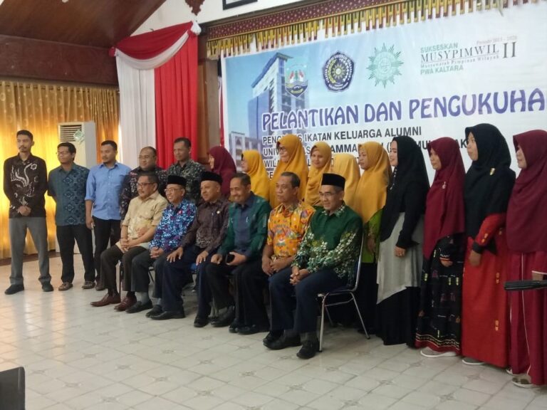 Rektor Prof A Rahman Hadiri Pelantikan Pengurus IKA Unismuh Makassar Cabang Tarakan Kaltra 5 Rektor Prof A Rahman Hadiri Pelantikan Pengurus IKA Unismuh Makassar Cabang Tarakan Kaltra