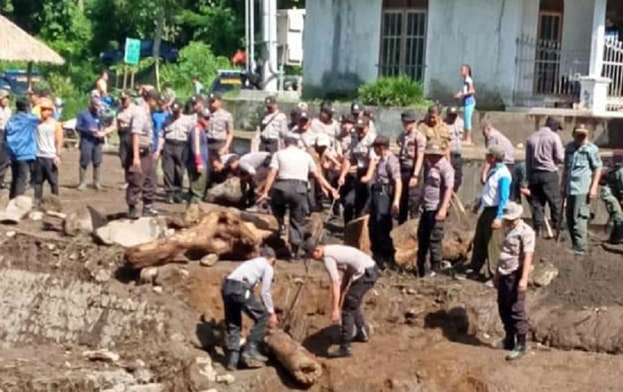 Banjir Bandang Menerjang Blitar 5 Jembatan Putus dan Rusak Berat 1
