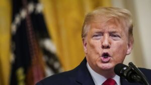 Trump Klaim Tuduhan Pemakzulan dirinya “Hancur Berantakan”