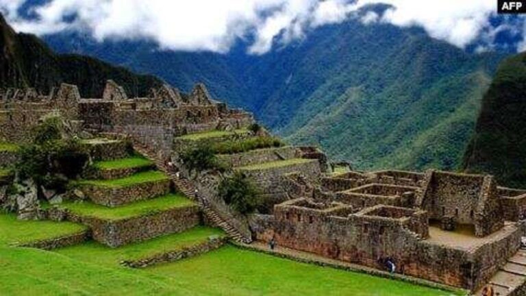Gara-Gara BAB di Machu Picchu, Turis Argentina Terancam Hukuman Penjara 10 Gara-Gara BAB di Machu Picchu, Turis Argentina Terancam Hukuman Penjara
