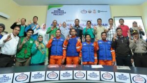 Iqbal Suhaeb Launching Sekolah Sampah