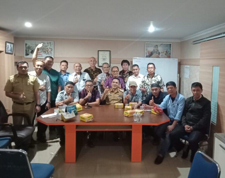 Kepala BPM Kota Makassar, Ajak LPM Kembali ke Tupoksinya 3 Kepala BPM Kota Makassar Ajak LPM Kembali ke Tupoksinya 2