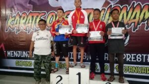 Kontingen Karatedo Gojukai Bukit Baruga Raih 3 Medali