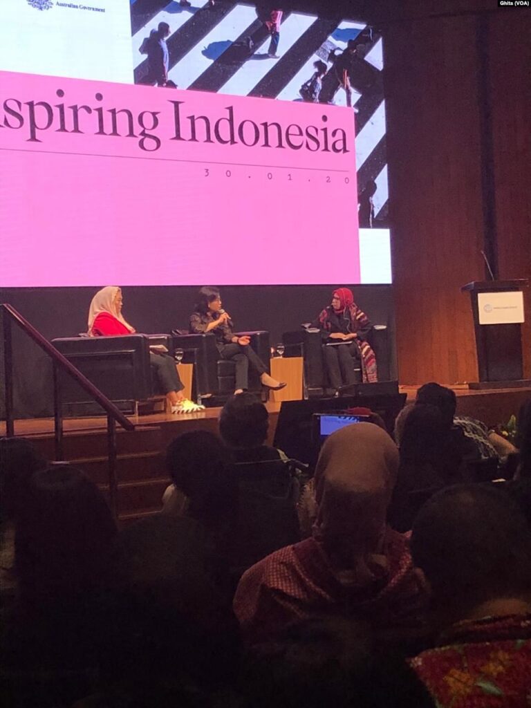 115 Juta Masyarakat Indonesia Rentan Kembali Miskin 3 Menkeu Sri Mulyani dalam acara Laporan Bank Dunia
