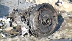 Pesawat Ukraina Ditabrak sebelum Jatuh di Iran, Menewaskan Seluruh Penumpannya