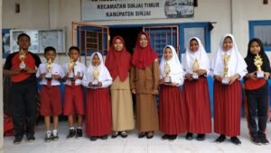 SDN 31 Panaikang Boyong 8 Piala pada Lomba Jumbara Sinjai 2019