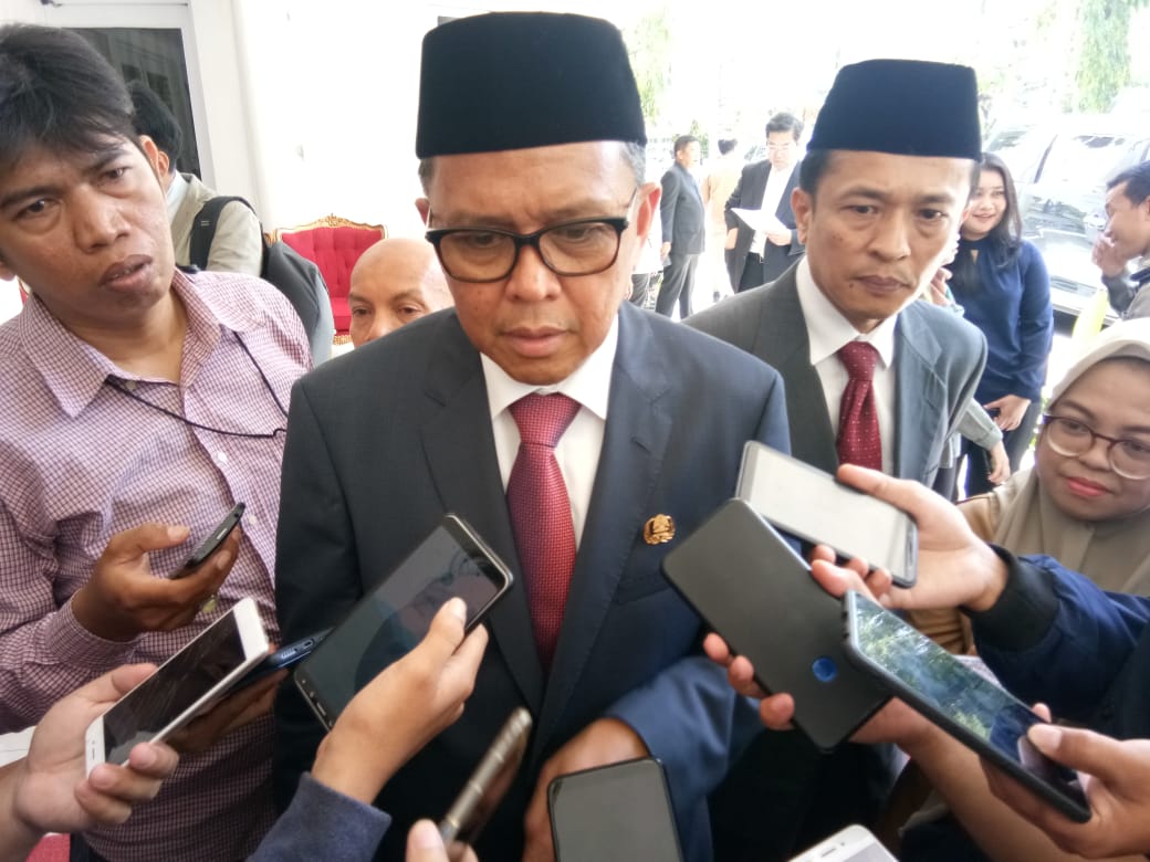 Gubernur Nurdin Abdullah saat ditemui awak media di kantor Gubernur Sulsel