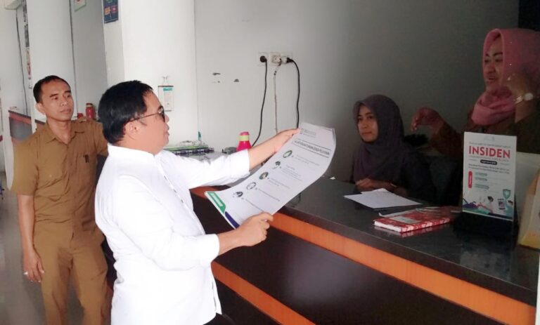 Layanan Bronkoskopi RSUD Haji, Bisa Keluarkan Jarum Pentul dari Saluran Napas 5 Layanan Bronkoskopi RSUD Haji Bisa Keluarkan Jarum Pentul dari Saluran Napas 2