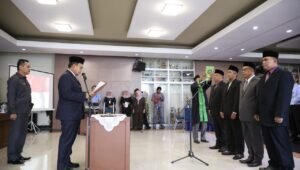 PJ Walikota Makassar Lantik Direksi PDAM Kota Makassar