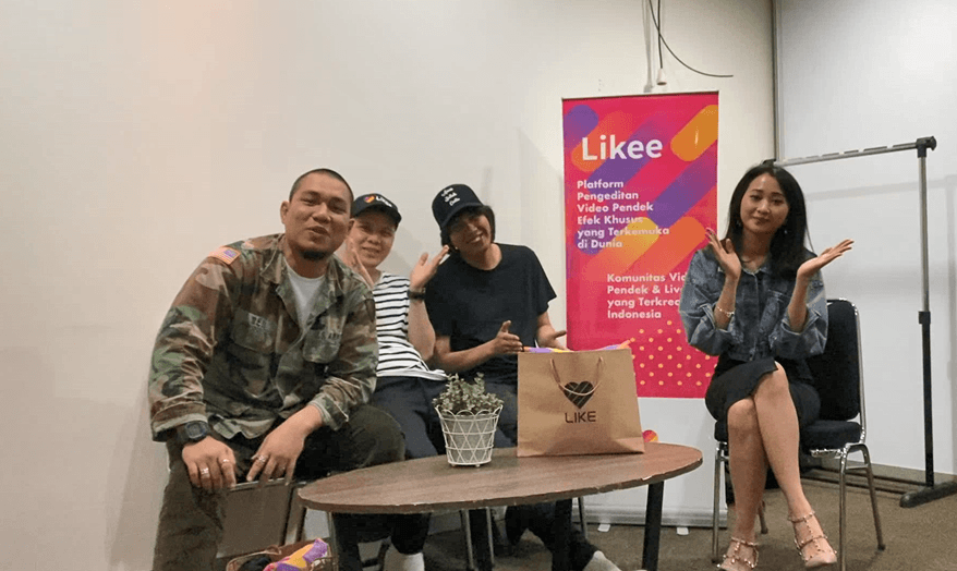 Rilis Lagu Baru, Armada Hadirkan #AwasJatuhCinta Challenge bersama Aplikasi Likee 3 Rilis Lagu Baru Armada Hadirkan AwasJatuhCinta Challenge bersama Aplikasi Likee