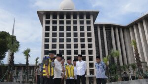 Tinjau Renovasi Istiqlal, Jokowi Ingin Ada Terowongan Silaturrahmi ke Katedral