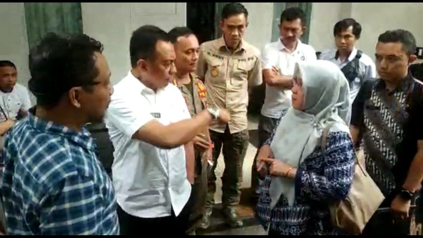 Tidak Terima Hasil TPP Kasatpol dan Asisten I Nyaris Ribut 1