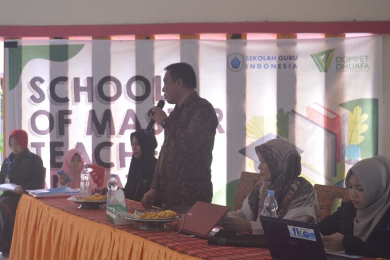 DD Sulsel Gelar School Of Master Teacher, Tingkatkan Mutu Pendidikan di Sulbar 6 DD Sulsel Gelar School Of Master Teacher Tingkatkan Mutu Pendidikan di Sulbar 2