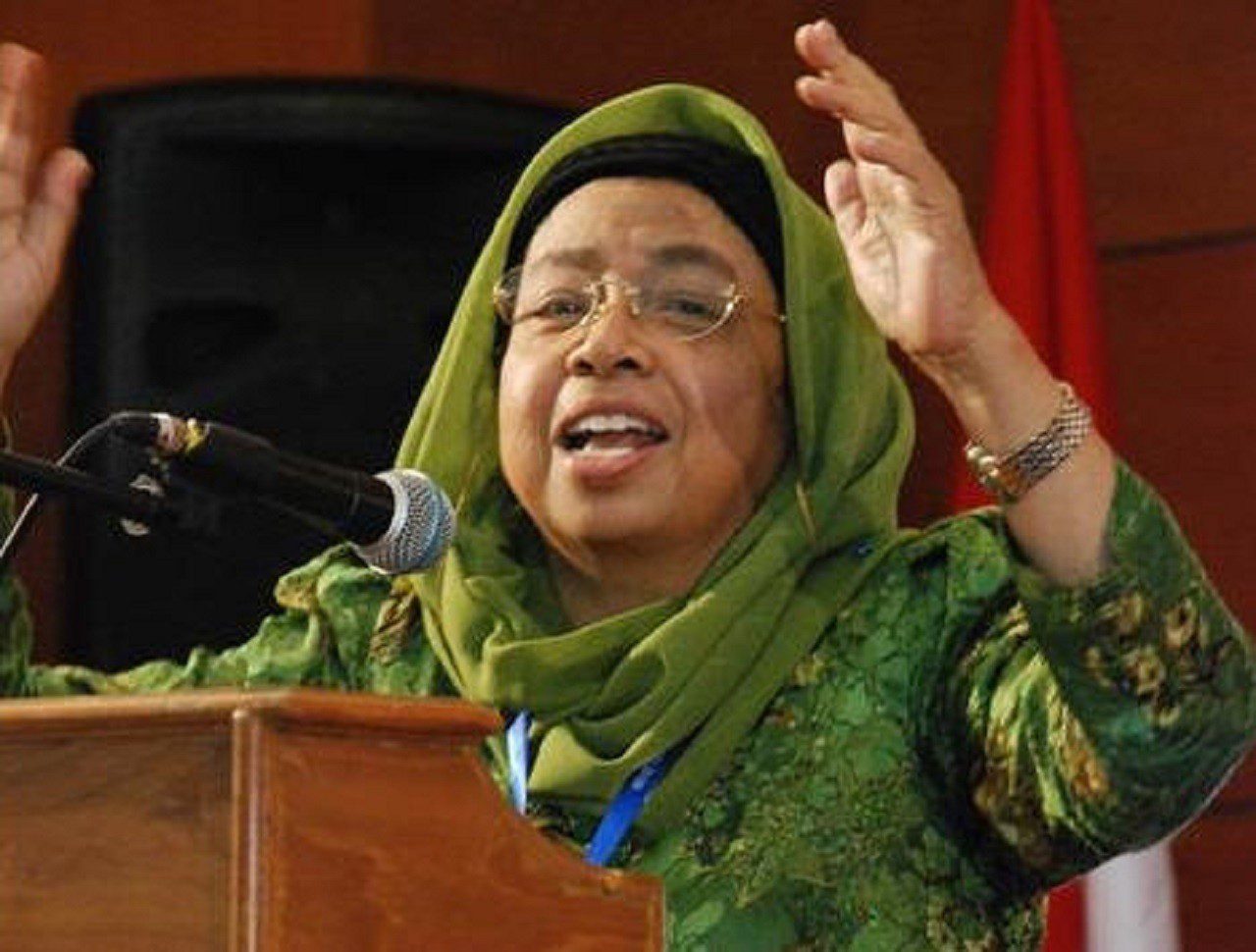 Ketua Umum PP Aisyiah Prof Dr Siti Chamamah Soeratno.
