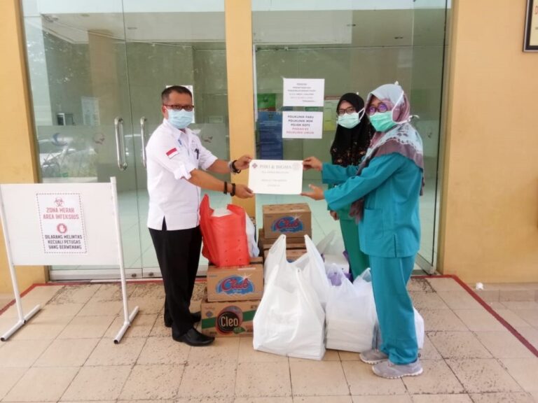 Meski Industri Hotel & Resto Terpuruk Karena Corona, PHRI Sulsel Tetap Salurkan Bantuan 6 Perhotelan Krisis Bantuan tetap Jalan 1