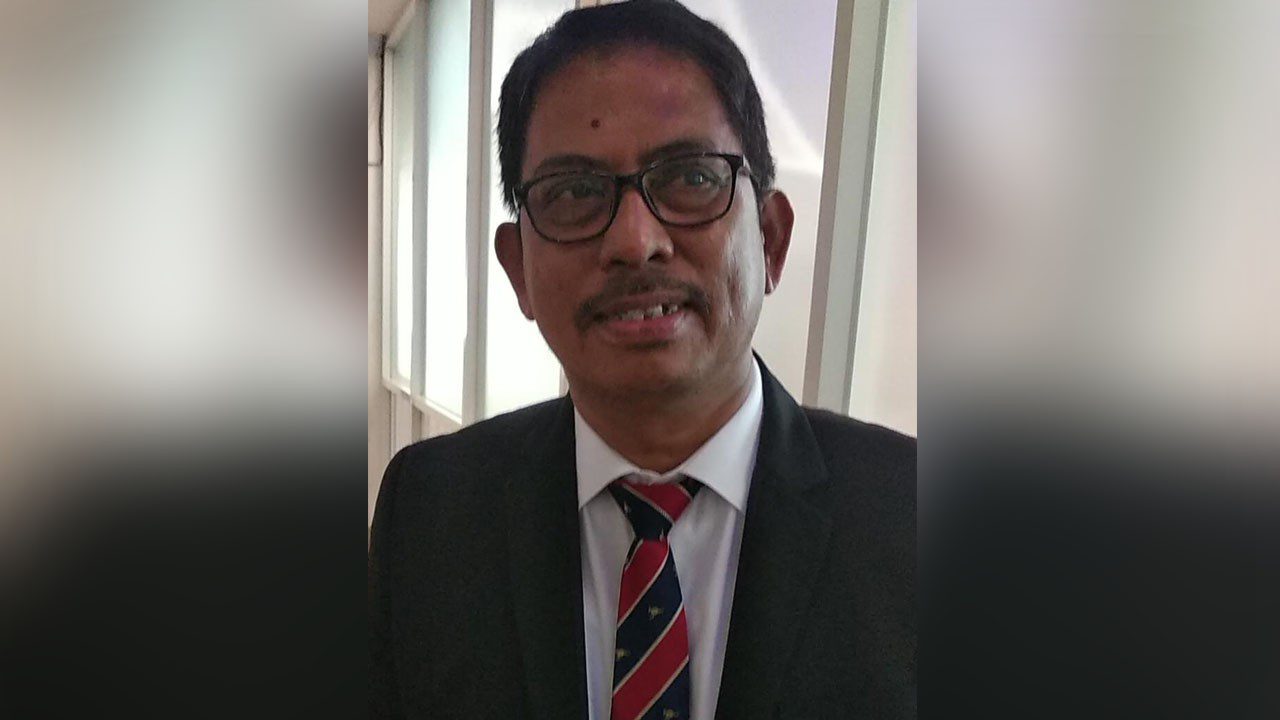 Prof Darwis Panguriseng Kebanggaan dan Prestasi LLDIKTI IX