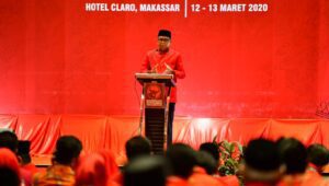 Hadiri Rakerda PDIP Sulsel, Gubernur Dapat Dukungan Renovasi Stadion Mattoanging
