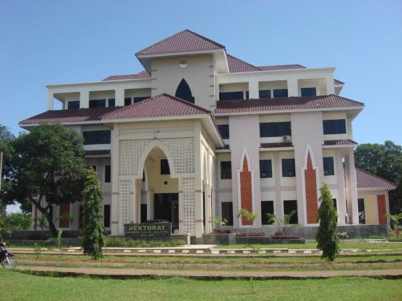 UIN Alauddin Makassar, Lakukan Kuliah Online Untuk Cegah Covid-19