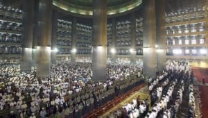 Fatwa MUI: Warga di Daerah Rawan Corona Boleh Tidak Sholat Jumat