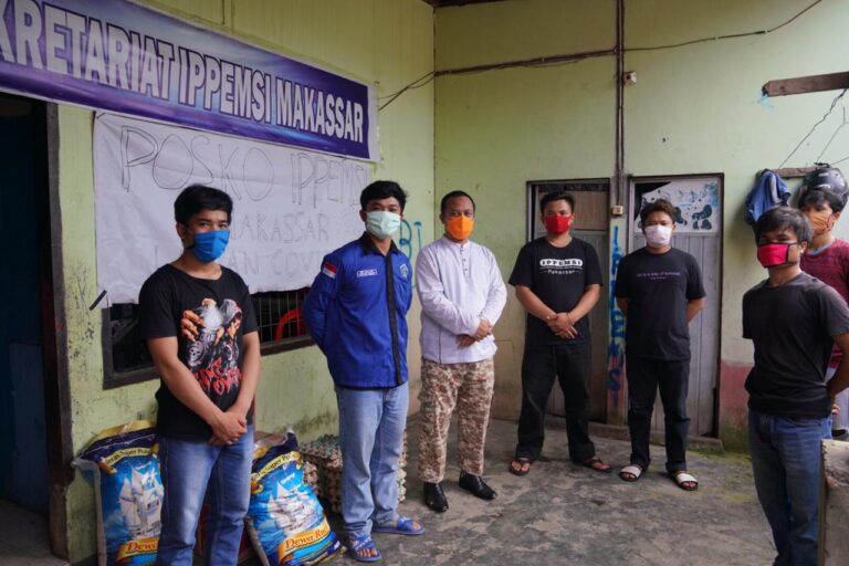 Wagub Pastikan Kebutuhan Sembako Mahasiswa yang Tak Mudik Terpenuhi 3 Wakil Gubernur Sulawesi Selatan