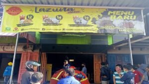 Warung Makan Lazuna Chiken Makassar Terbakar