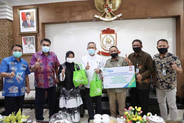 PHK Tinggi, BPJAMSOSTEK Berbagi Sembako 3 BPJAMSOSTEK