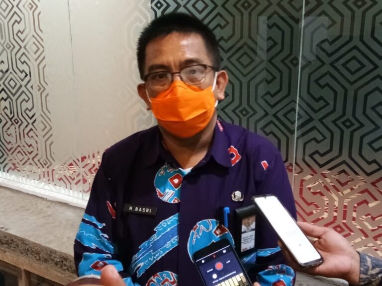 Masa Belajar di Rumah Diperpanjang Hingga 4 Juni 5 Basri Plt Kepala Dinas Pendidikan Sulsel