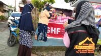 Bagi 250 Paket Makanan Buka Puasa, GHF dan Birma Peduli Terapakan Psysical Distancing