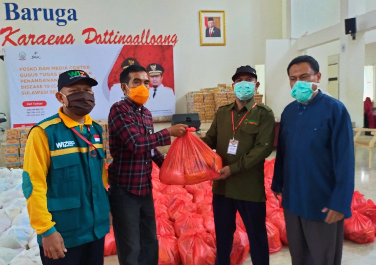 Pemprov Sulsel Percayakan Wahdah Islamiyah Salurkan 500 Paket Sembako kepada Warga Terdampak Covid-19