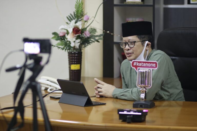 Ribuan Nitizen Nonton Live Podcast None 3 Live Podcast None