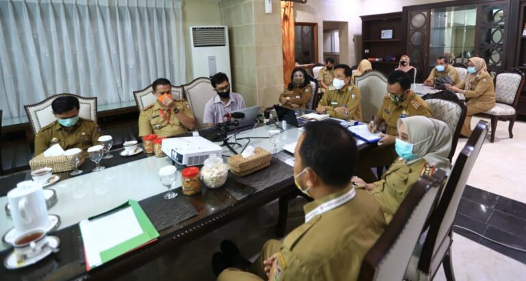 Rudy Harap Peserta KKN Bisa Jadi Aktor Pengendalian Covid-19 6 Rudy Harap Peserta KKN Bisa Jadi Aktor Pengendalian Covid 19