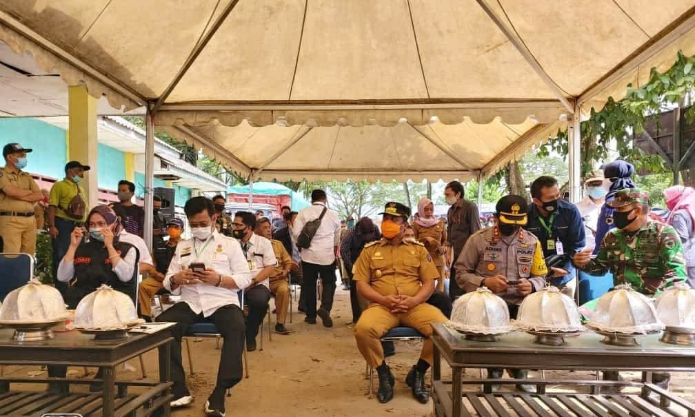 Dampingi SYL Wagub Sulsel Sinergitas Pemerintah Pusat dan Daerah Memudahkan Pemulihan Lutra Wajo 1