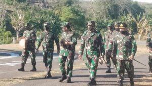 Gubernur AAL Tinjau Pendidikan Komando Taruna AAL Korps Marinir