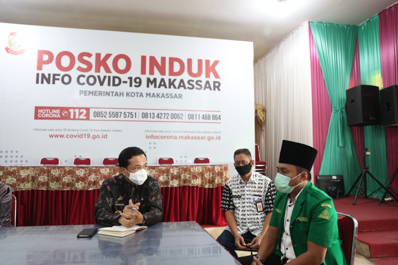 Pj Wali Kota Makassar Apresiasi GP Ansor Terlibat Beri Edukasi Covid-19 ke Warga 2 Pj Wali Kota Makassar Apresiasi GP Ansor Terlibat Beri Edukasi Covid 19 ke Warga 1